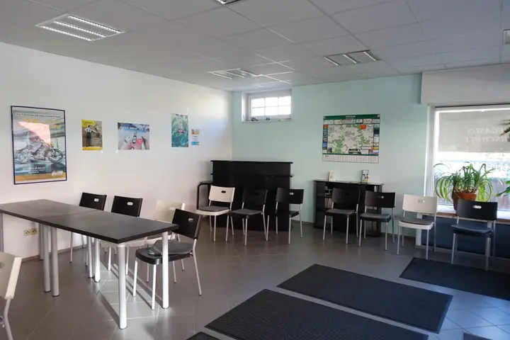 Laden, Büro oder Praxis in Wohn- und Geschäftshaus in Hoffenheim, Sinsheim, Foto 2 von 7