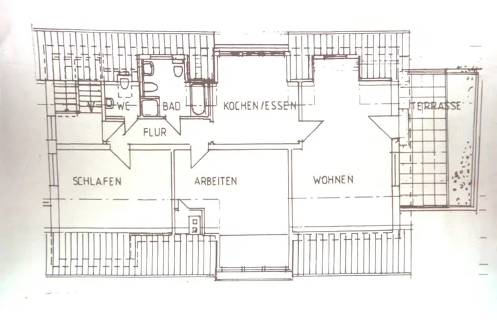 Gemütliche 3-Zimmer-Dachgeschosswohnung mit großer Dachterrasse und Garten in Dühren, Sinsheim, Foto 2 von 12