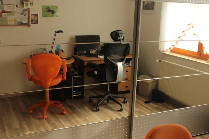 Exklusive 4,5-Zimmerwohnung über 2 Ebenen mit 2 Terrassen, Garten, Garage und 2 Stellplätzen in Adersbach, Sinsheim, Foto 17 von 25